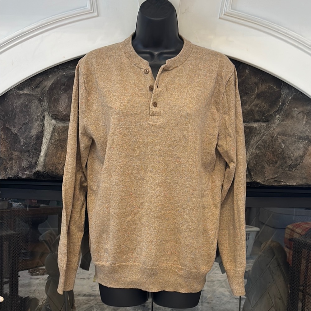 Women’s J.Crew Tan pullover Sweater size Medium